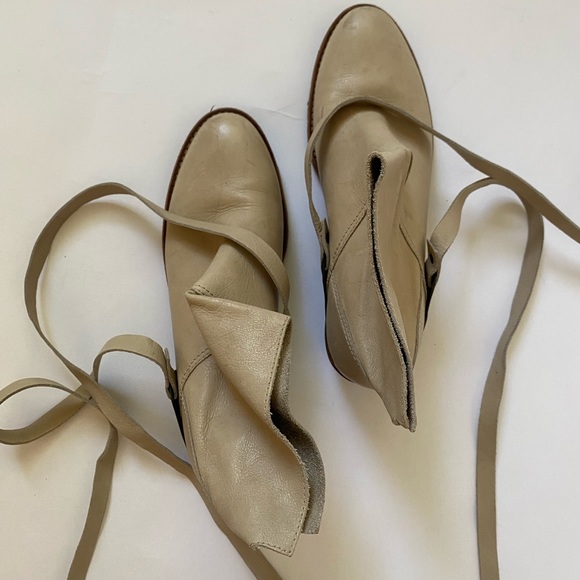 Matisse - Leather Ankle-Wrap 'Bootie' - NWOT - Picture 7 of 8